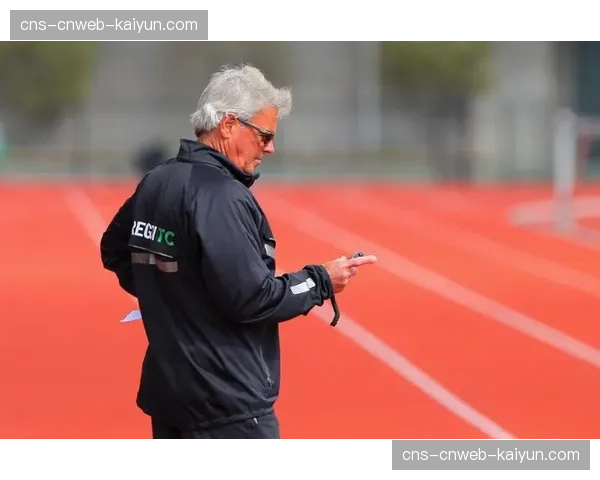 聚焦：巴黎圣日耳曼新任定位球教练的英超经验如何应用